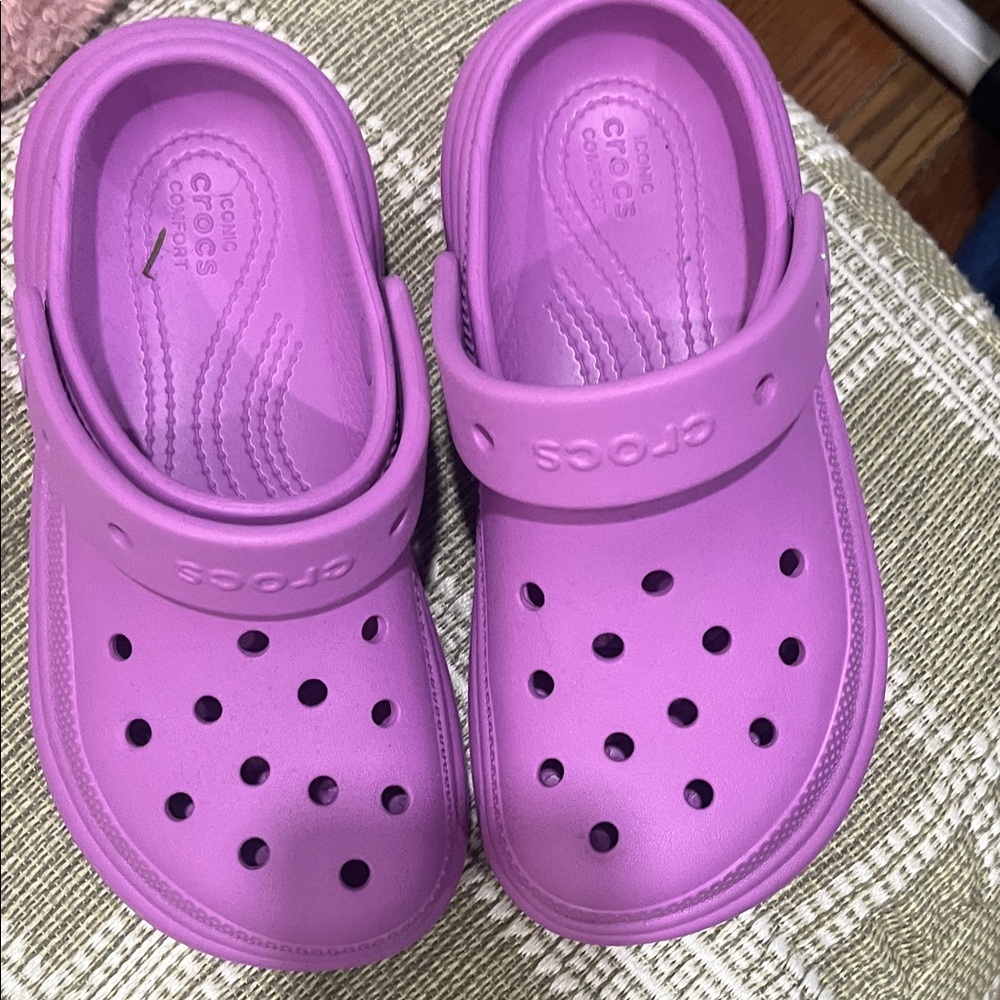 CROCS Kids Slippers - Bright Purple